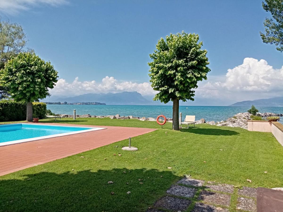 Casa Lugana 15 - Monolocale Con Piscina Fronte Lago Sirmione Exterior foto